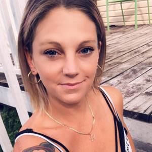 Meet your Posher, Annie-eve